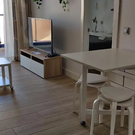 La Naval Flat Ii W Garage شقة